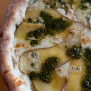 Пицца с грушей